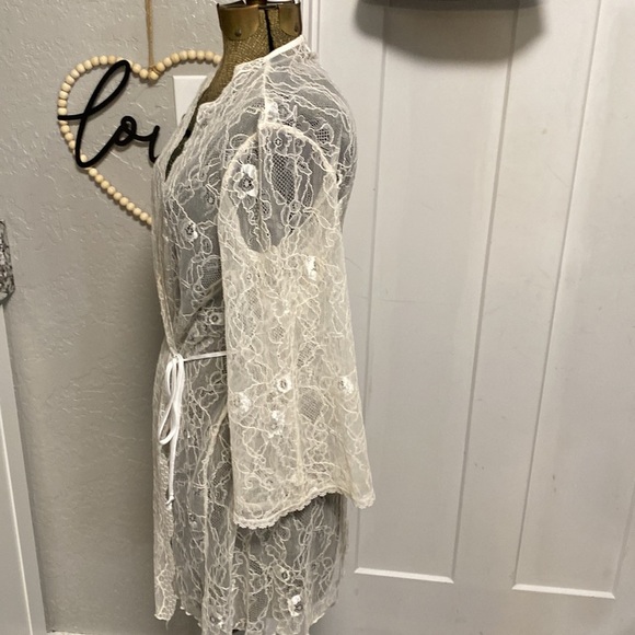 LINEA DONATELLA LACEY ROBE SMALL - Picture 6 of 13